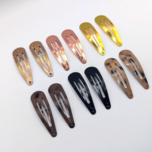 Set of 12 hair clips - Picture 1 of 4